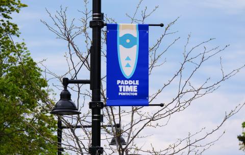 Street banners installed downtown