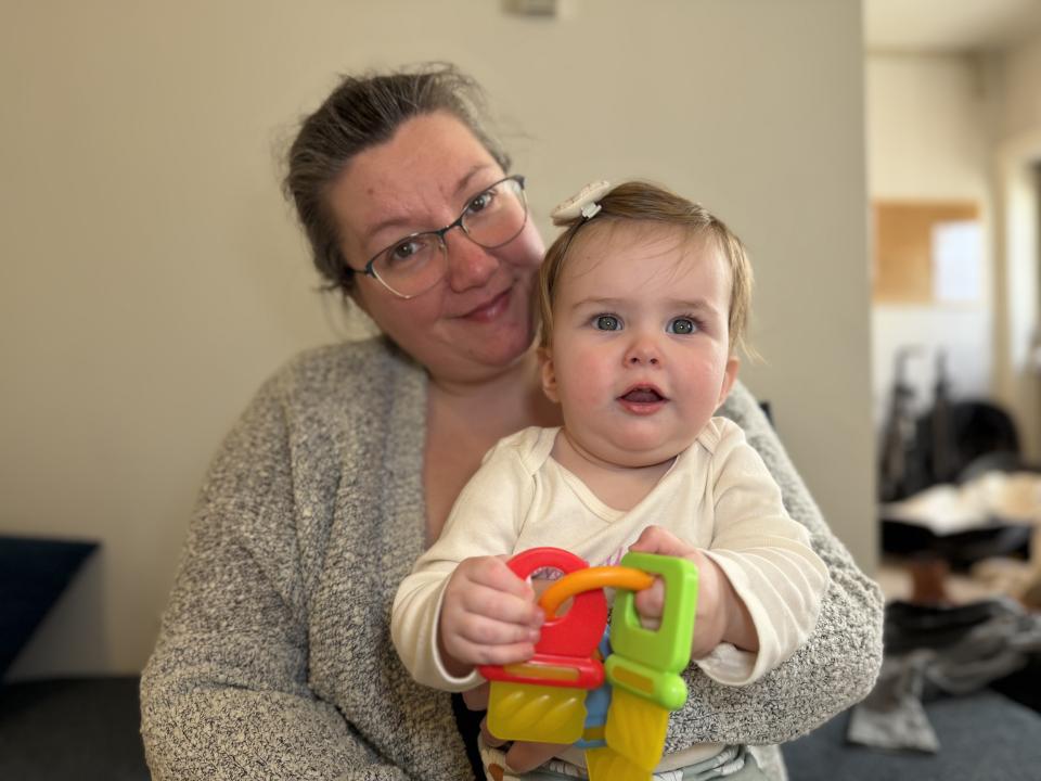Heather Holzhaus and her daughter, Emily, attend a parent and baby program in Penticton