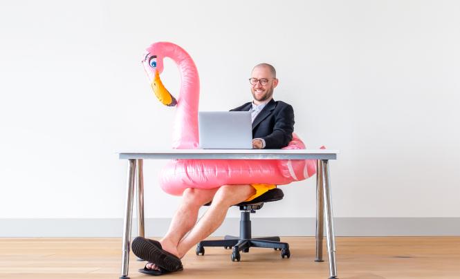 Start Here Penticton floatie